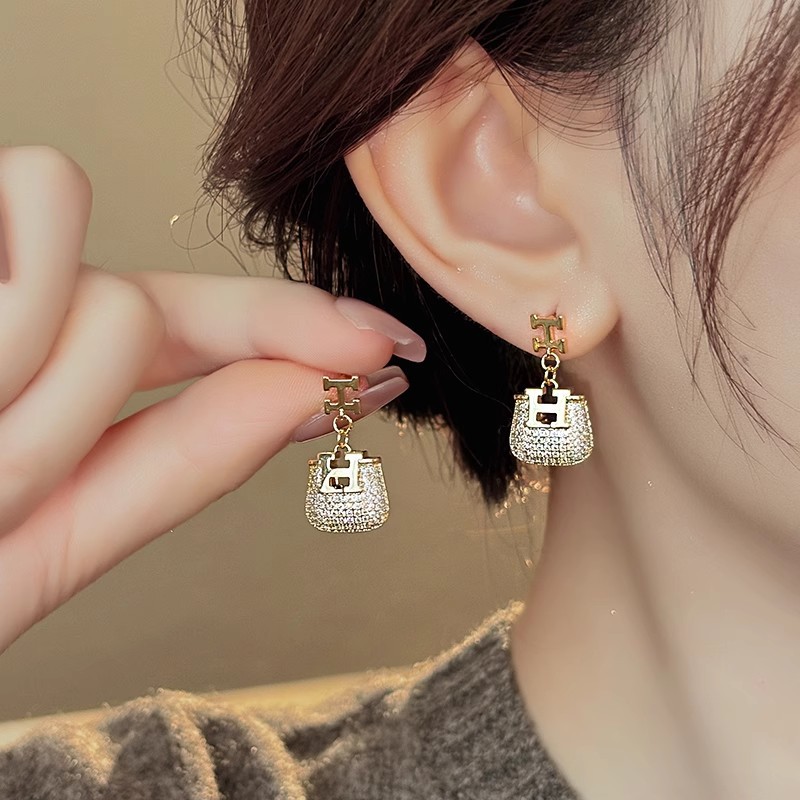 Metal H Letter Zircon Bag Earr - Resin Art Alphabet review and price